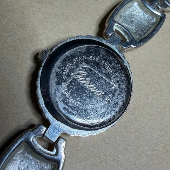 Vintage Geneva Silver Watch - Picture 6 of 13